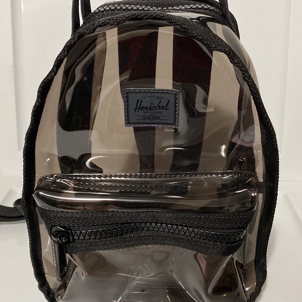 Herschel small transparent napsak.